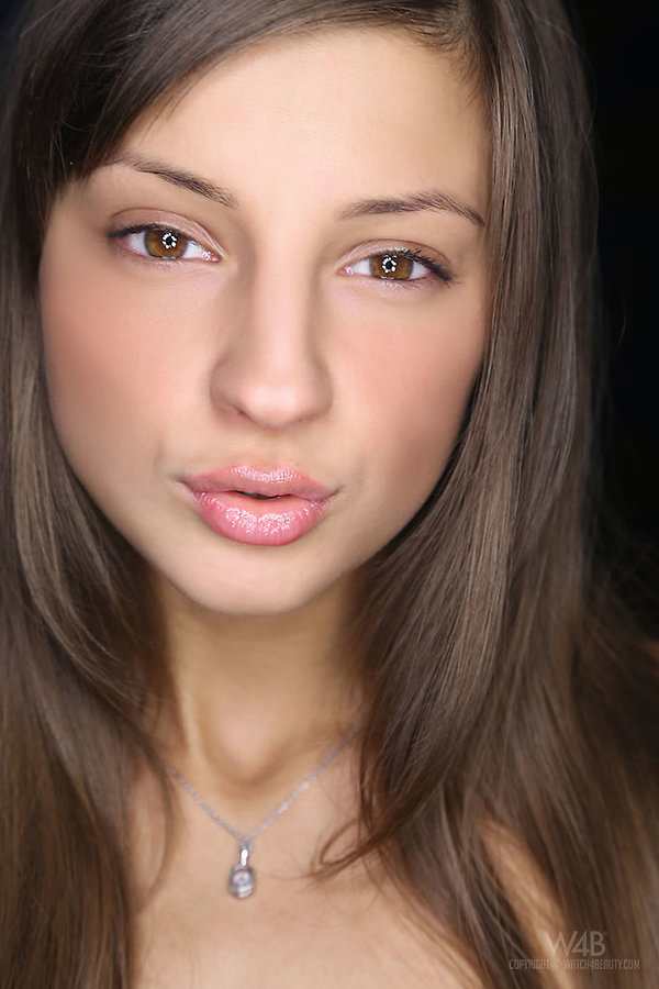 Наталья, 22 года, 2 размер груди